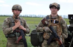 АЗОВЦІ ПОПРОЩАЛИСЯ ІЗ ЗАГИБЛИМ ПОБРАТИМОМ ПОДГОНОМ