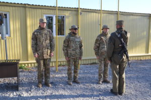 Восьмий базовий курс бойової підготовки завершено. Рекрути отримали шеврони полку АЗОВ