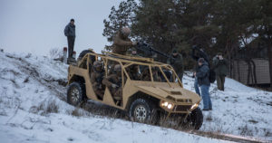 Азовський "Багі" обійшов Humvee