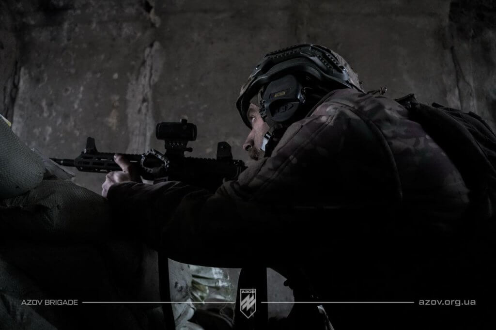 Фото з передових позицій піхоти 12-ої бригади «Азов»НГУ на Торецькому напрямку