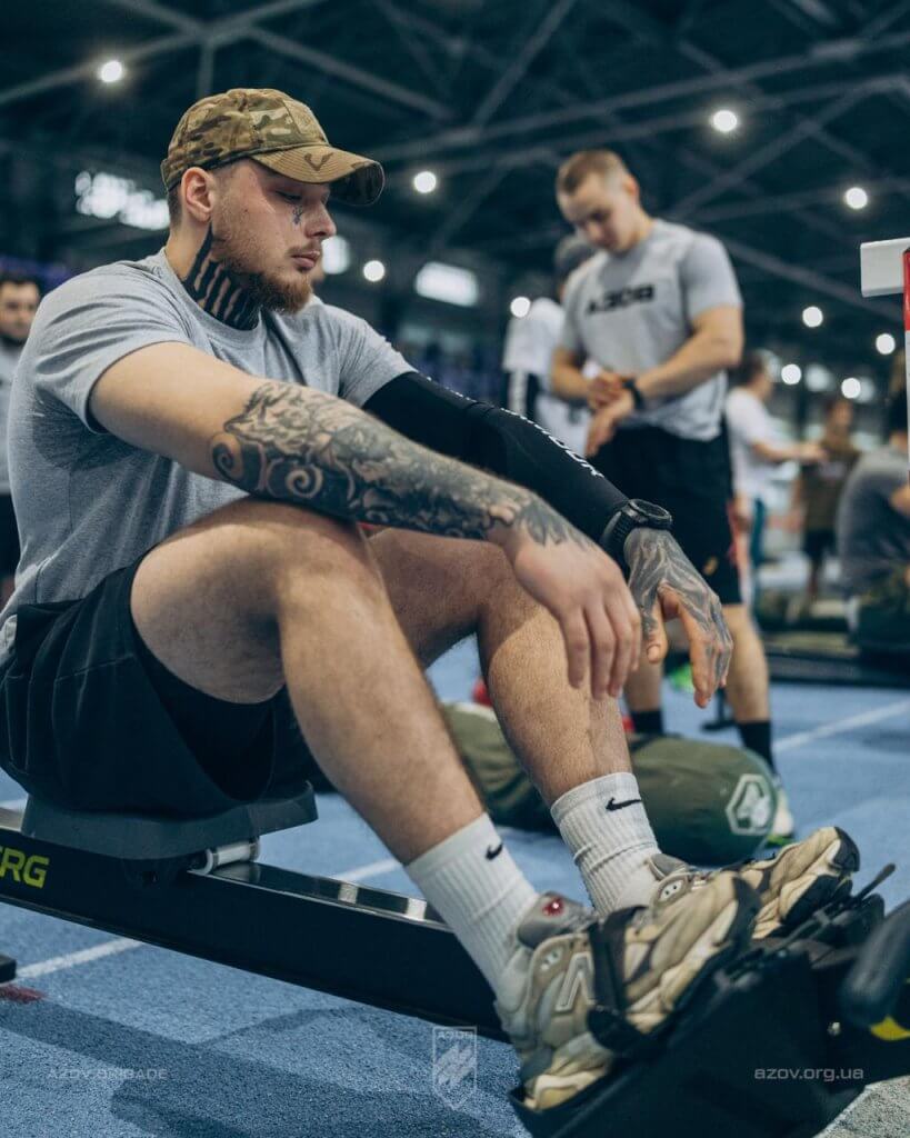 Бійці бригадної артилерійської групи представили 12-ту бригаду «Азов» в масштабних зимових змаганнях з кросфіту BANDA Christmas Battle