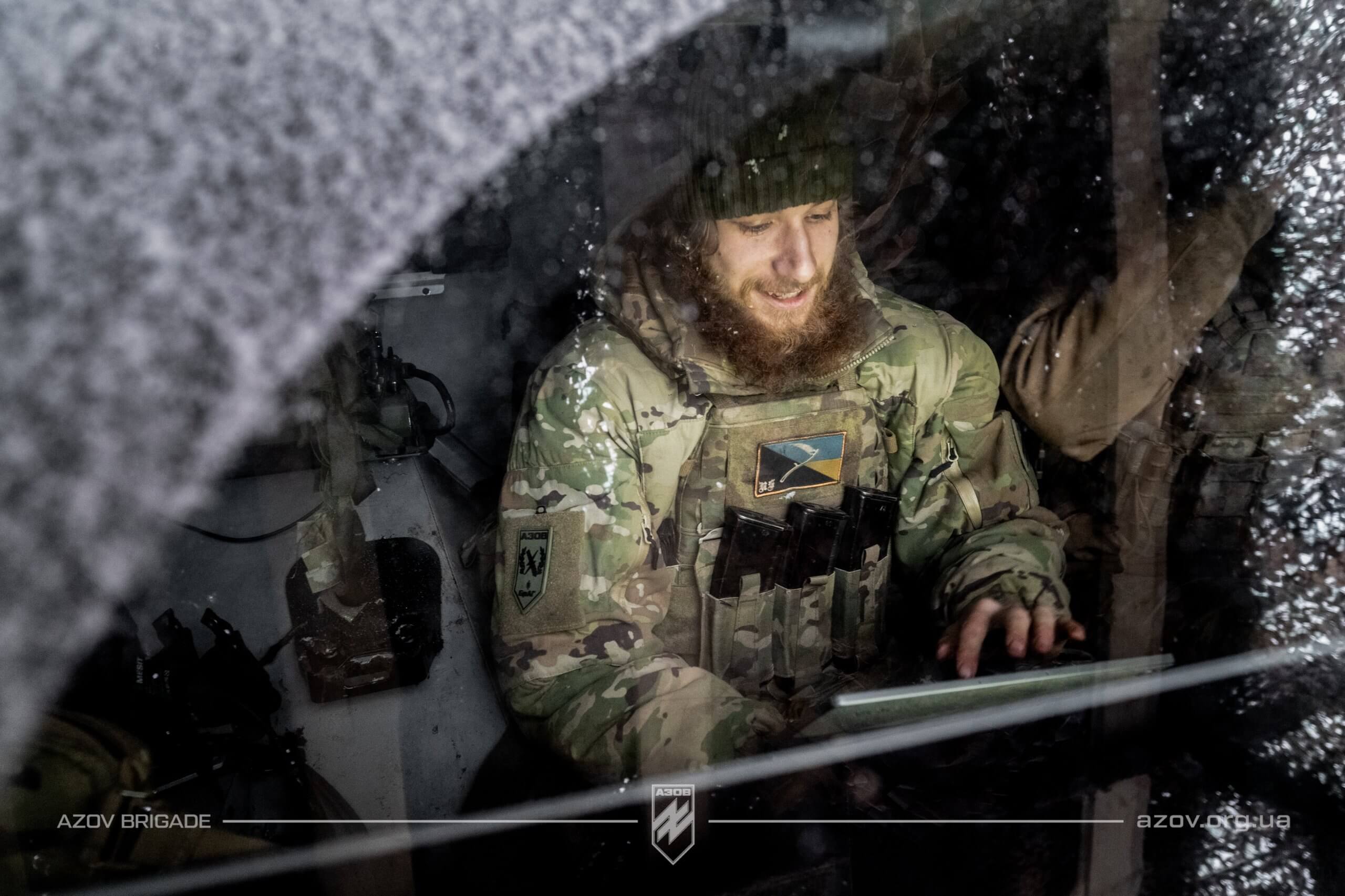 Найновіша зброя 12-ої бригади «Азов», 155-мм чеська САУ DITA вже активно працює по окупантам на Торецькому напрямку. 