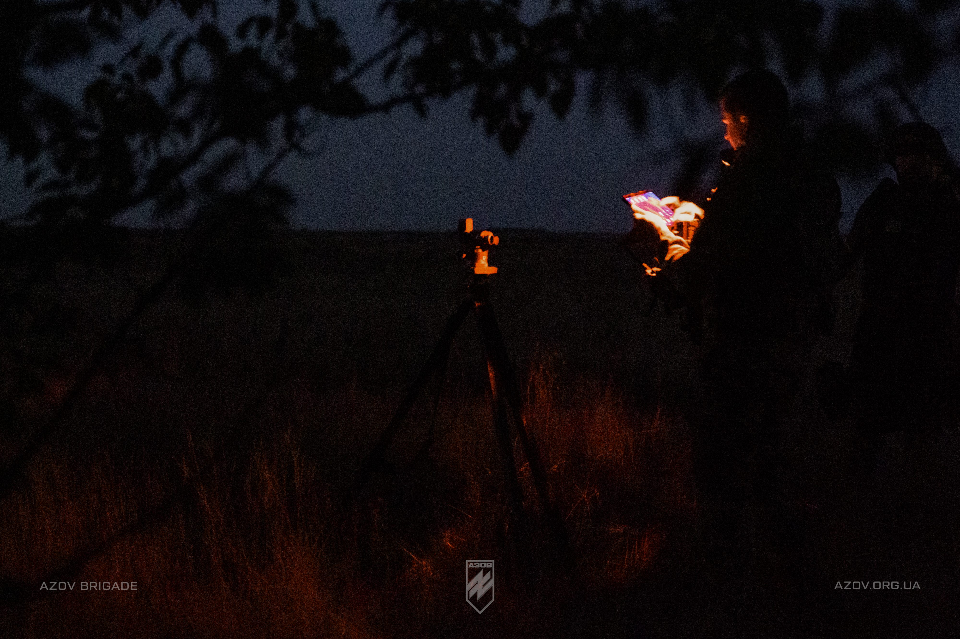 122-мм РСЗВ «Град» бригадної артилерійської групи 12-ої бригади «Азов» веде вогонь по окупантам на Торецькому напрямку.